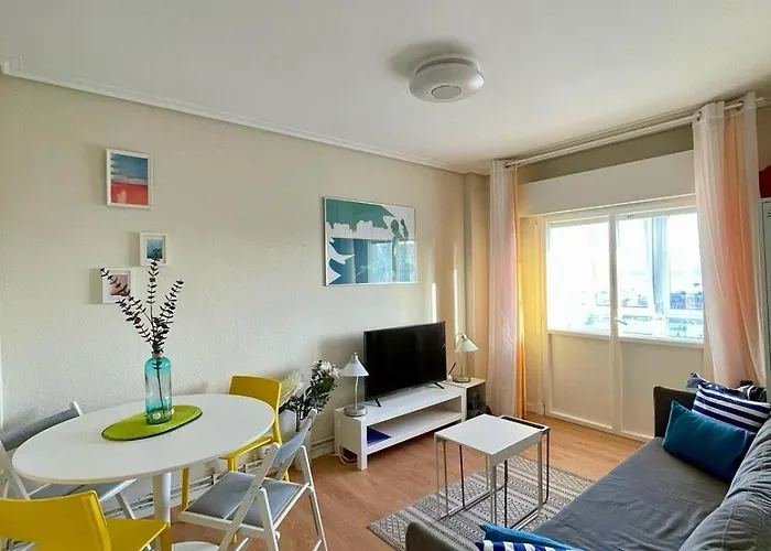 Piso Con Vista A La Bahia En Centro De Apartament